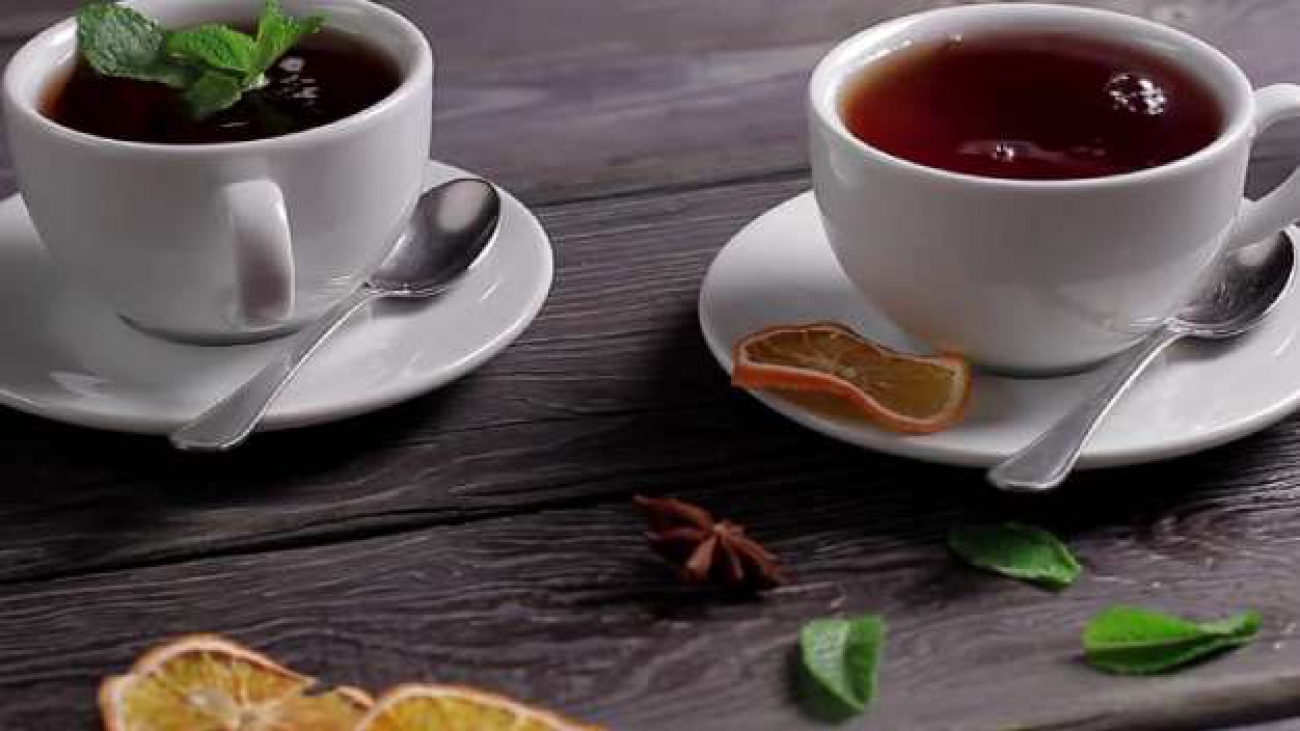 نوشیدنی چای در مقابل قهوه ؛ کدام یک برای سلامتی و کاهش وزن بهتر است؟ - فوردی پرو